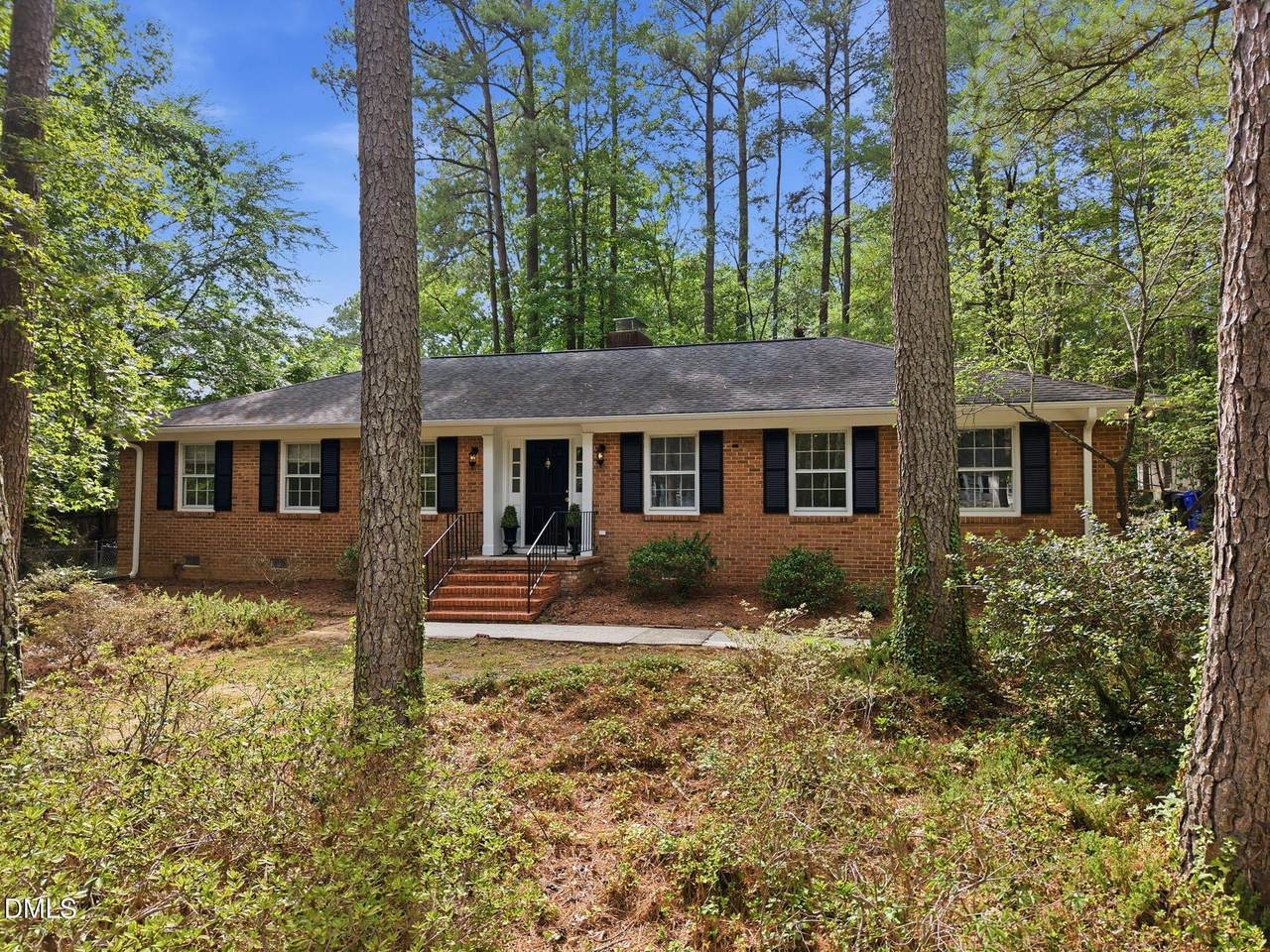820 Emory Drive - Photo 1