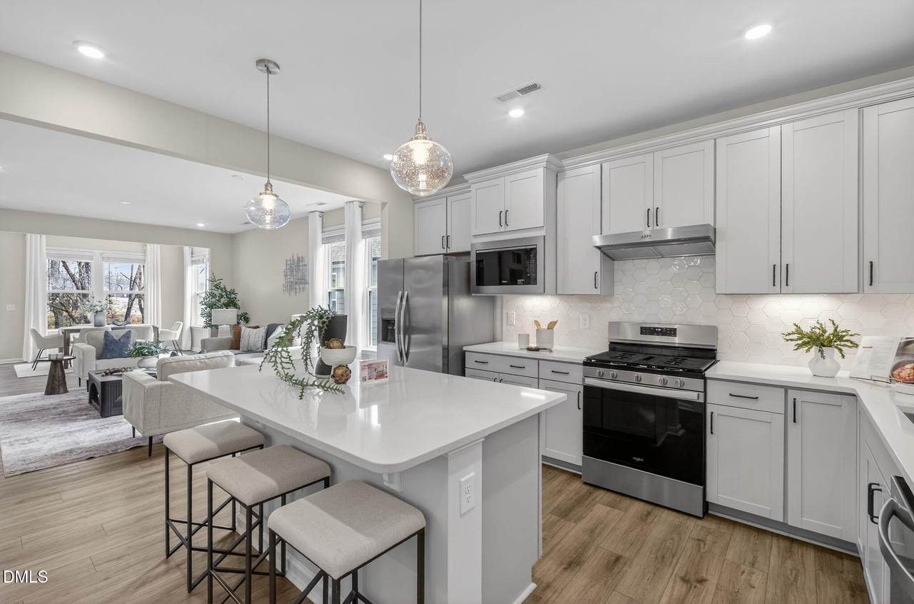 24 Brookhollow Way - Photo 1
