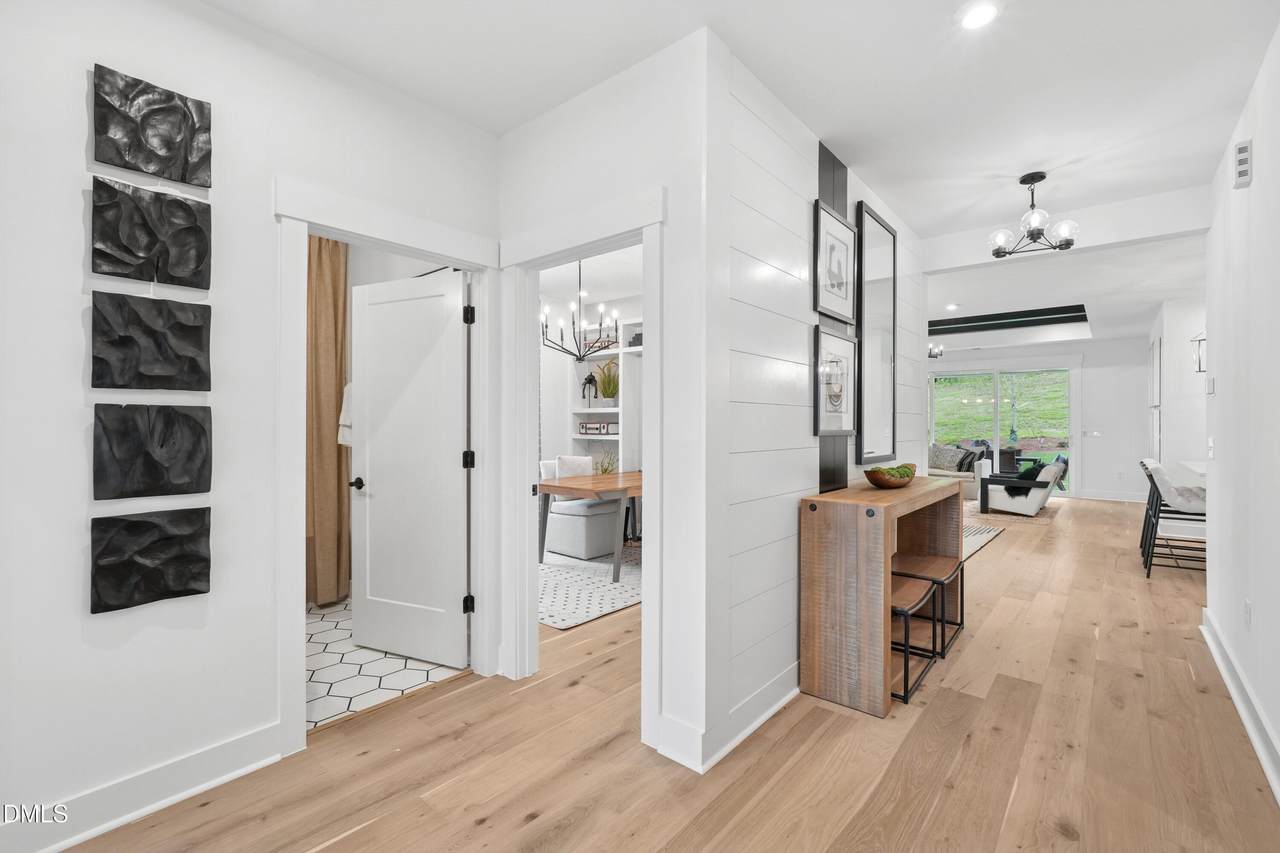 122 Landscape Drive - Photo 1