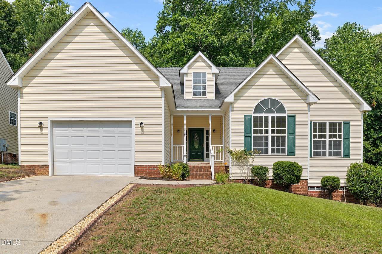 469 Hunter Way - Photo 1