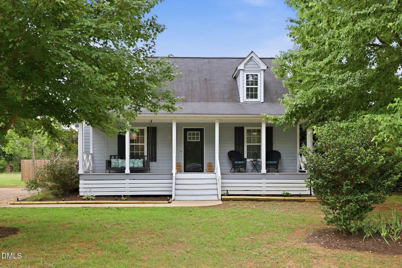 100 New Castle Court - Photo 1