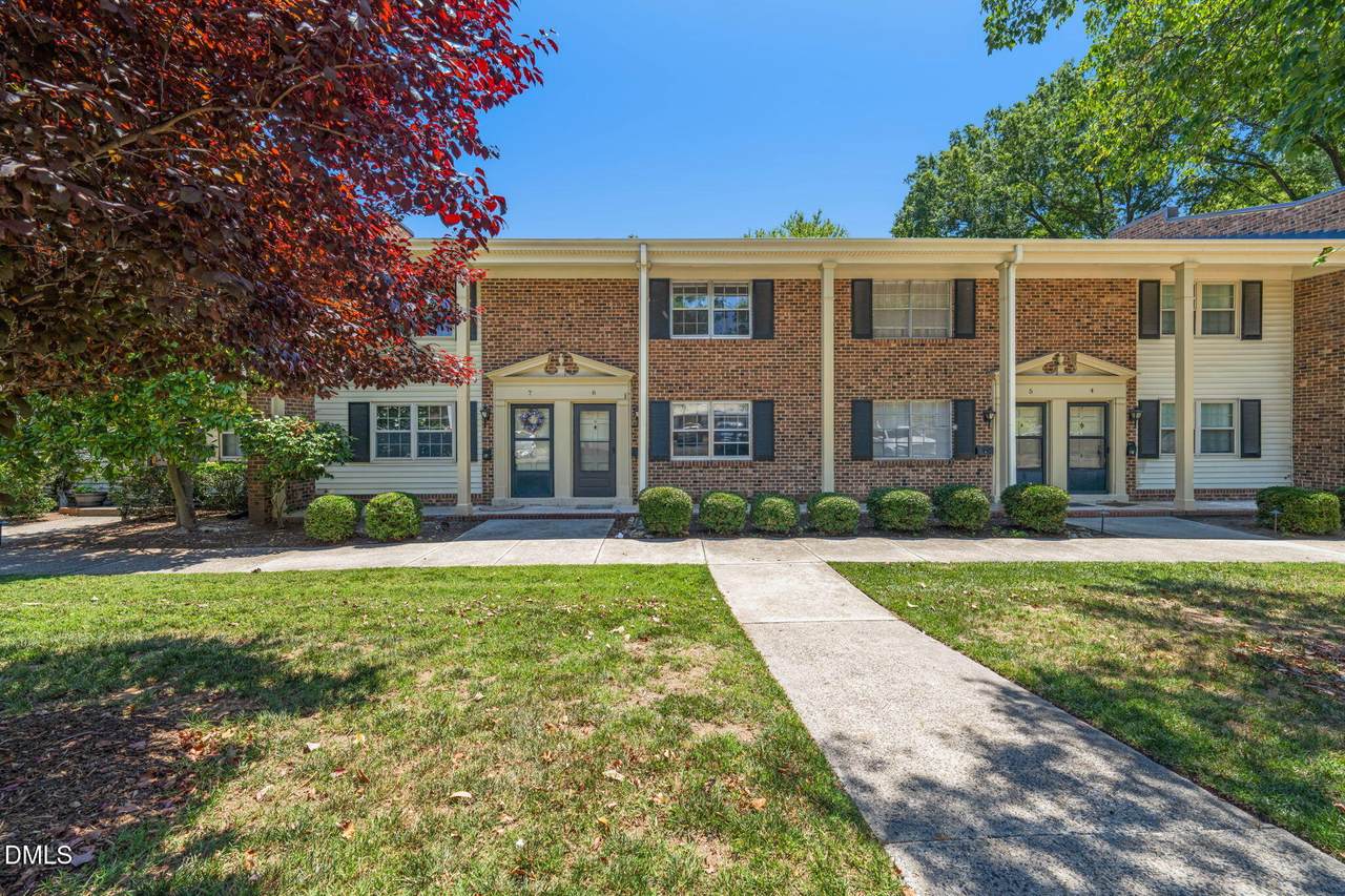 1002 Willow Drive - Photo 1