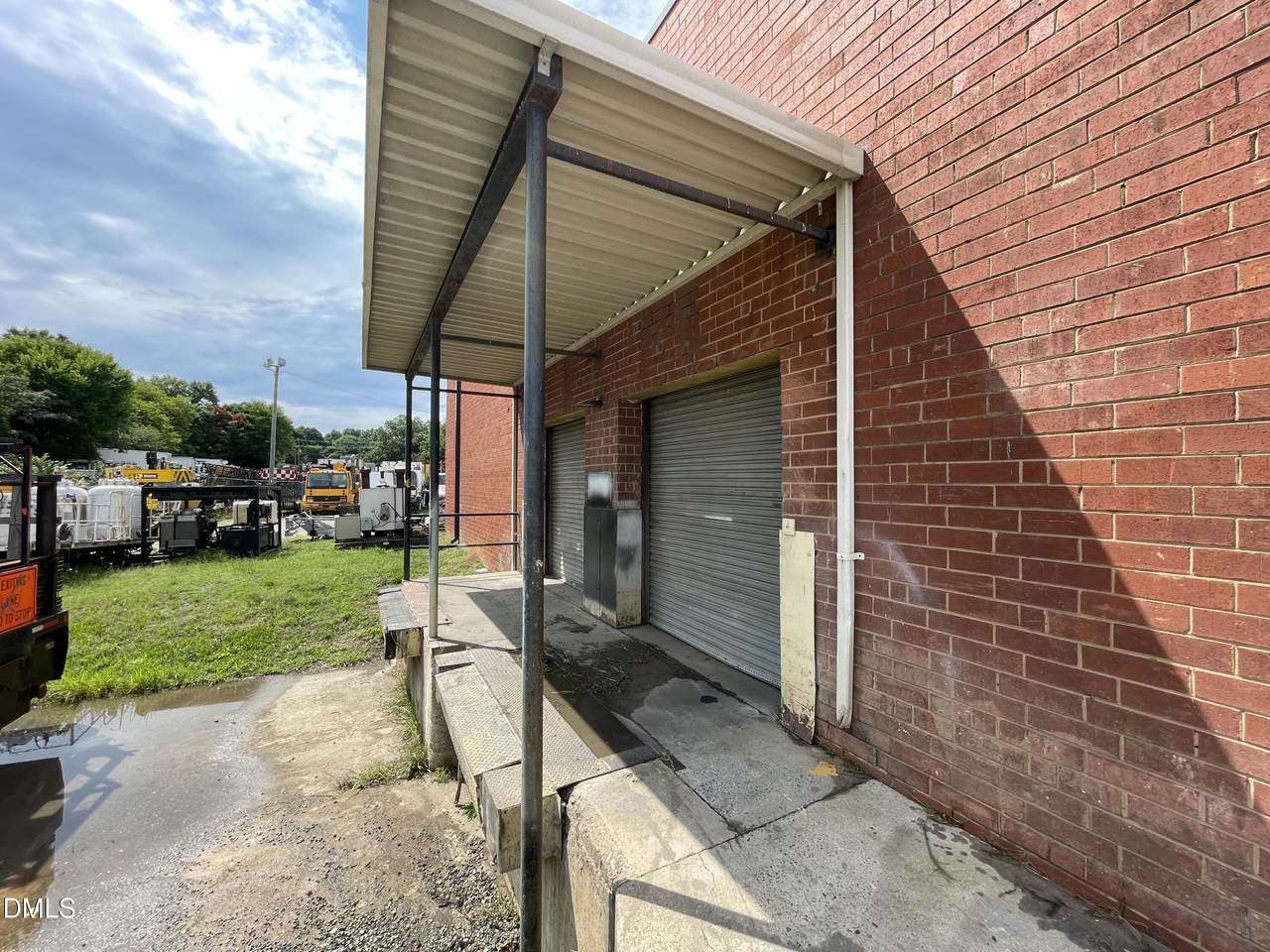 1104 Southerland Street - Photo 1