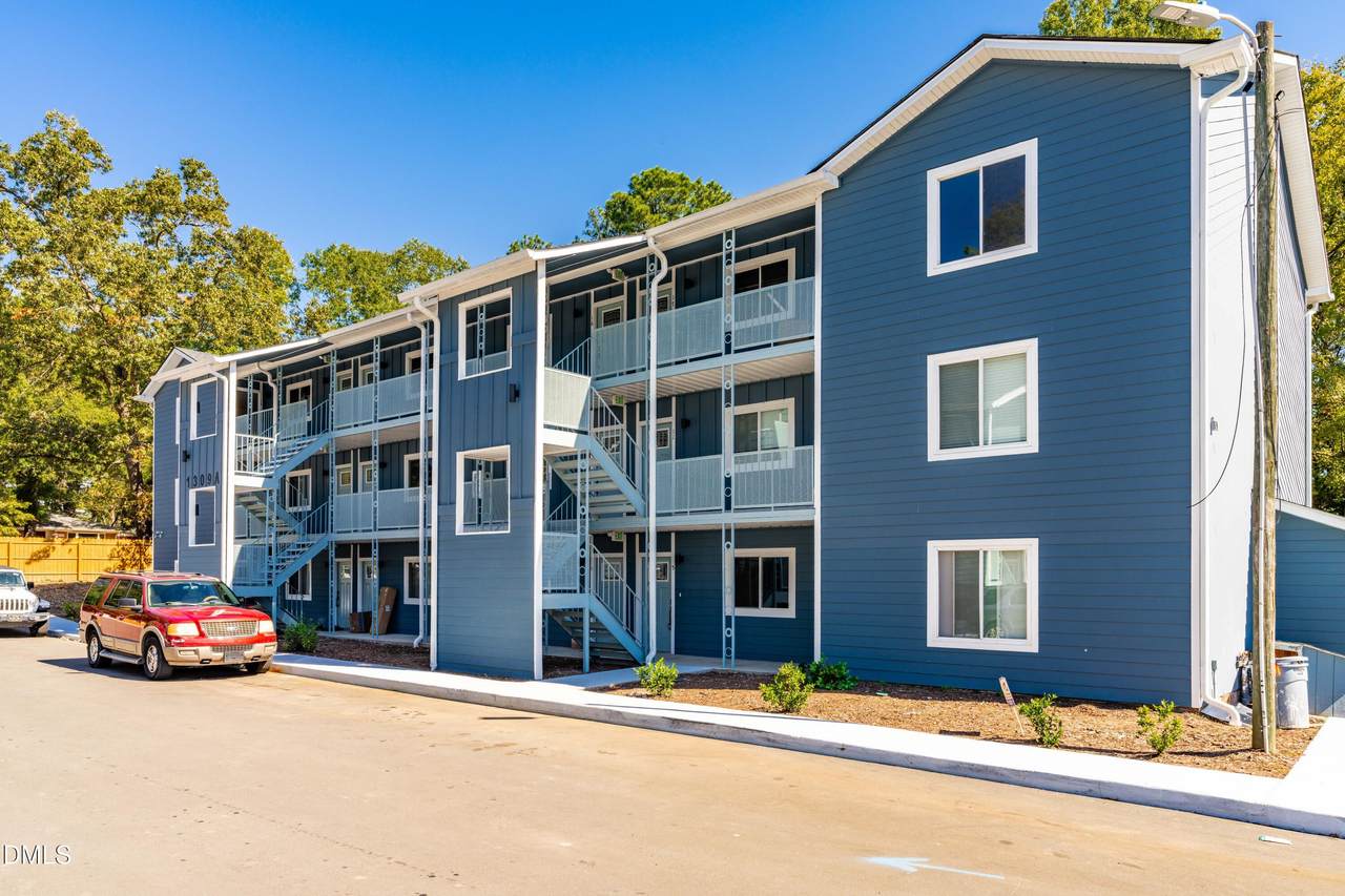 1309 Hudson Avenue - Photo 1