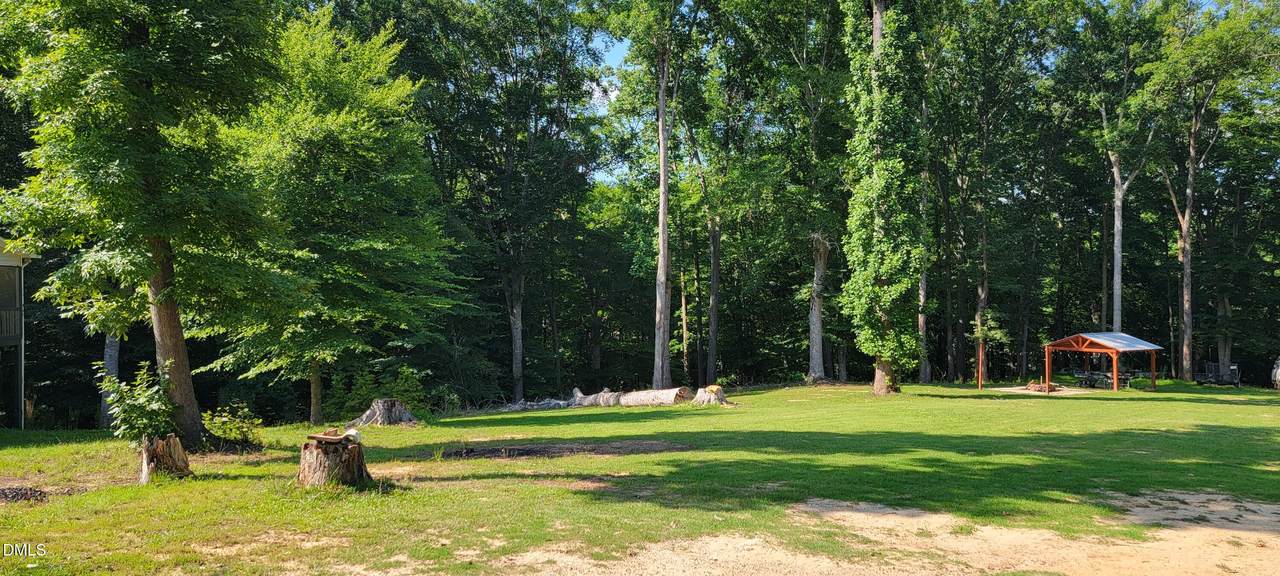 250 Oakdale Avenue - Photo 1