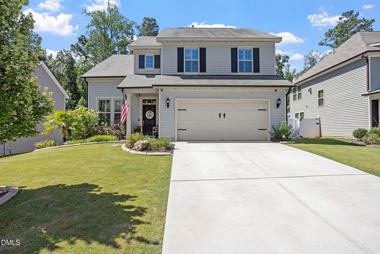 178 Hardwick Street - Photo 1