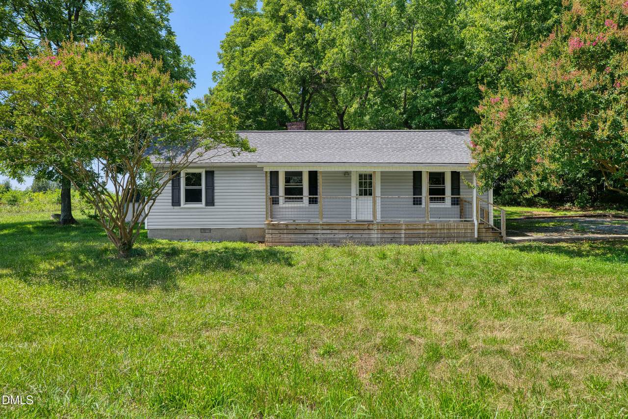 4956 Thom Road - Photo 1