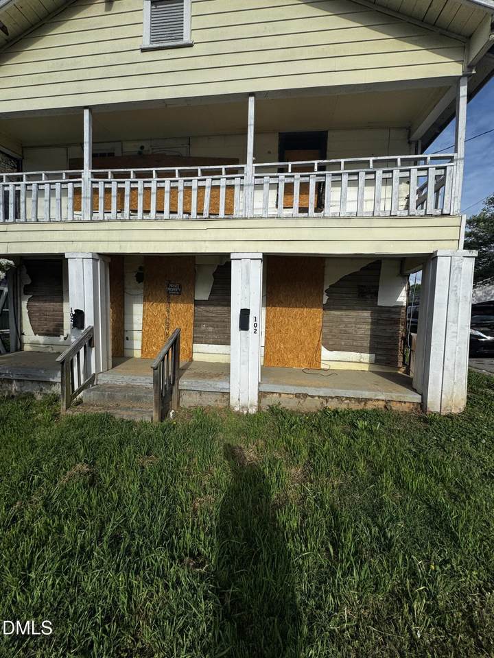 102 Fisher Street - Photo 1
