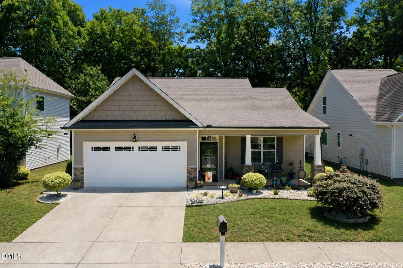 1407 Yellow Wood Drive - Photo 1