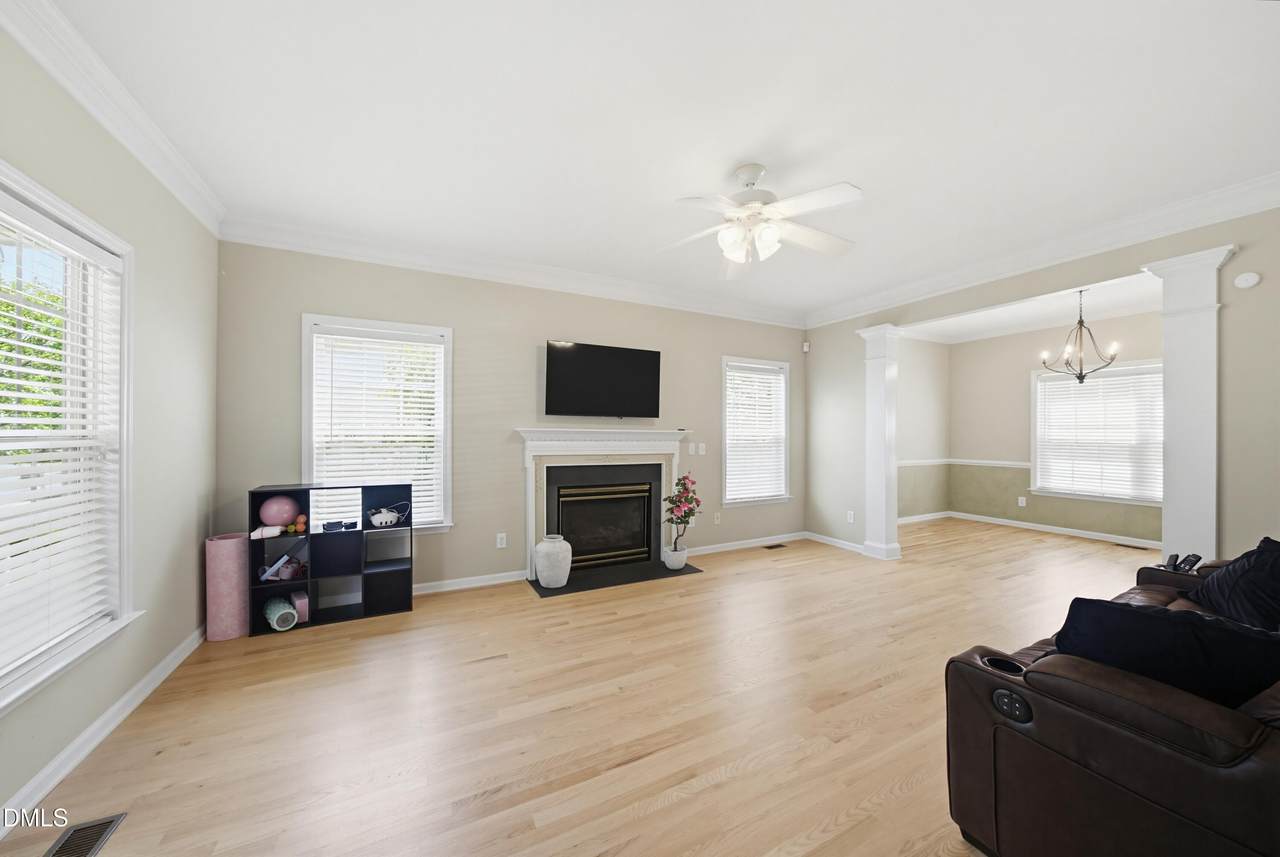 https://bt-photos.global.ssl.fastly.net/tmls/1280_boomver_1_10178754-2.jpg