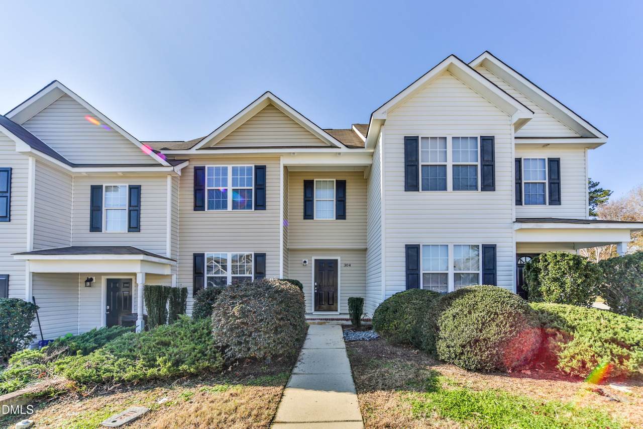 304 Whitehall Court - Photo 1