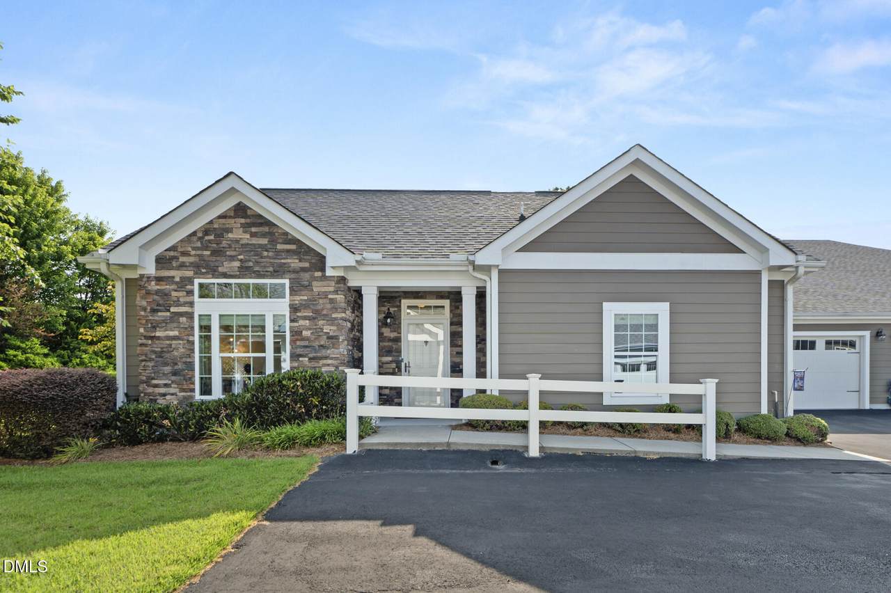 1467 Orchard Villas Avenue - Photo 1