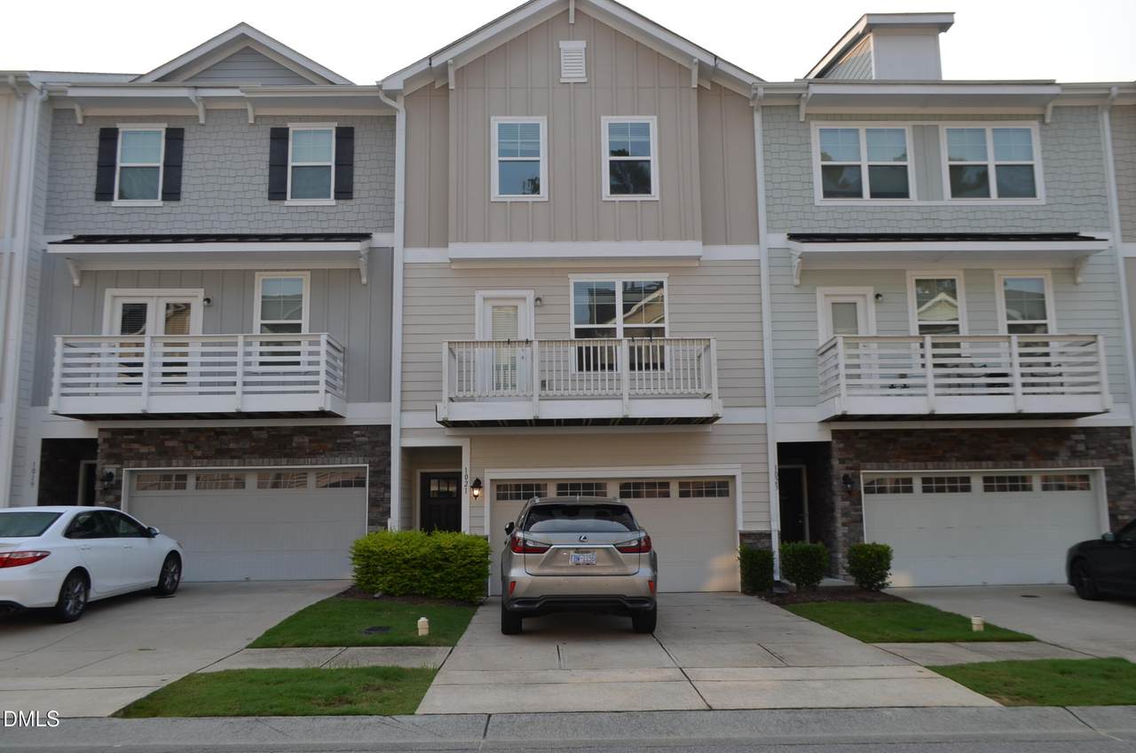1021 Diamond Dove Lane - Photo 1