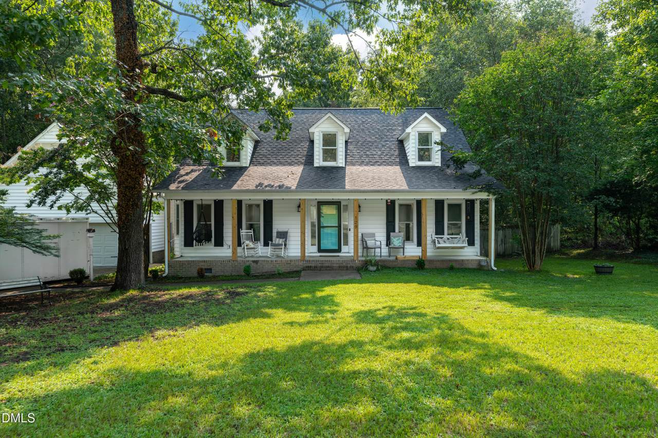 129 Samantha Drive - Photo 1
