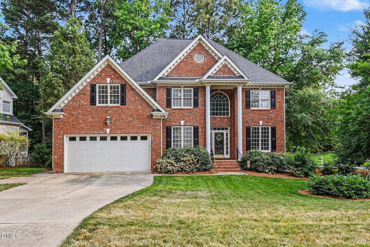 405 Chanticlair Drive - Photo 1
