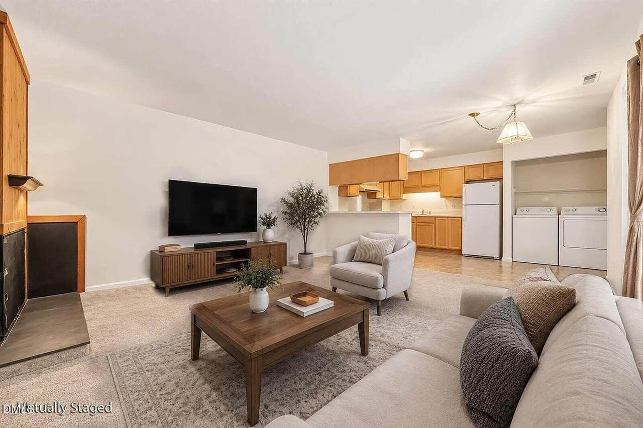 268 Summerwalk Circle - Photo 1