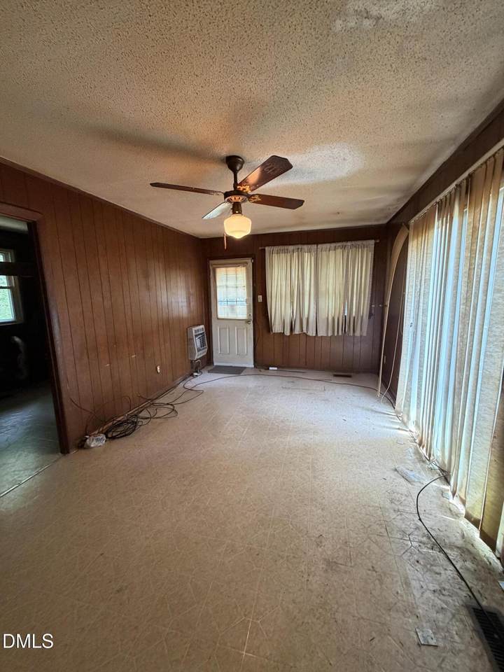 857 Newcombe Road - Photo 1
