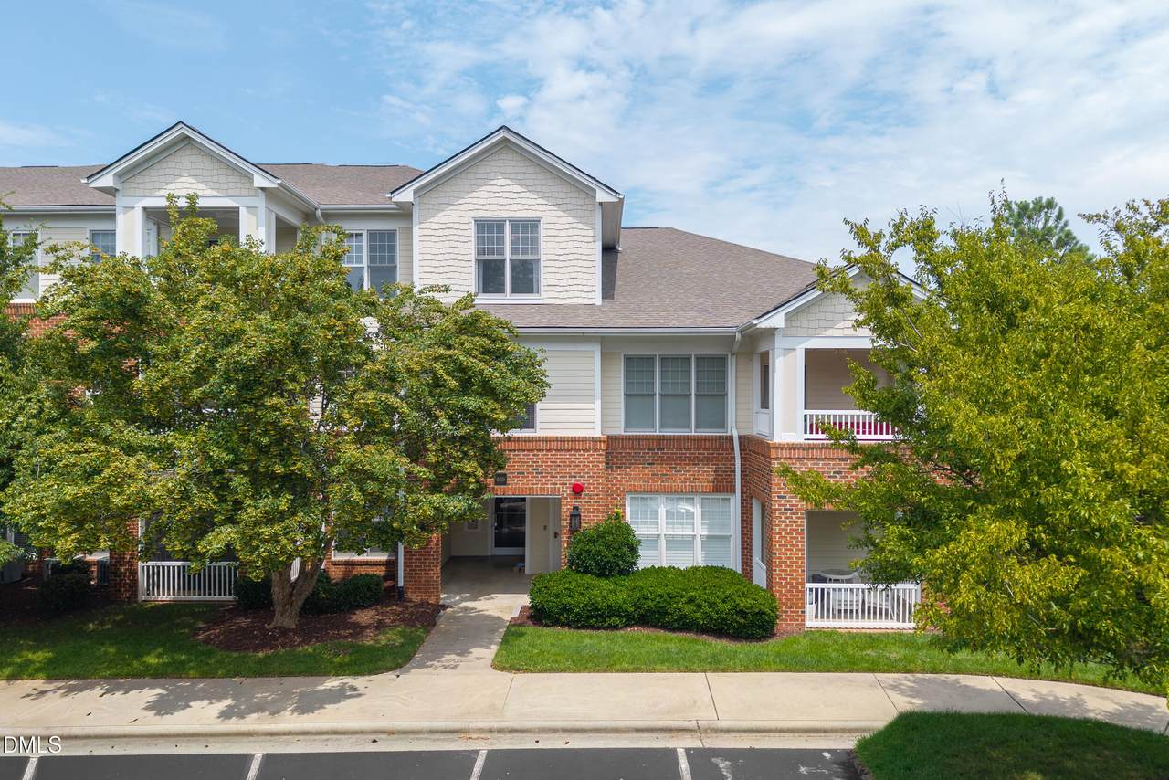 635 Waterford Lake Drive - Photo 1