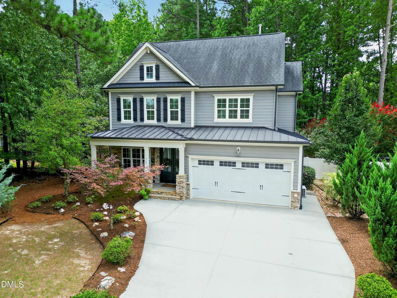 542 Walnut Street - Photo 1