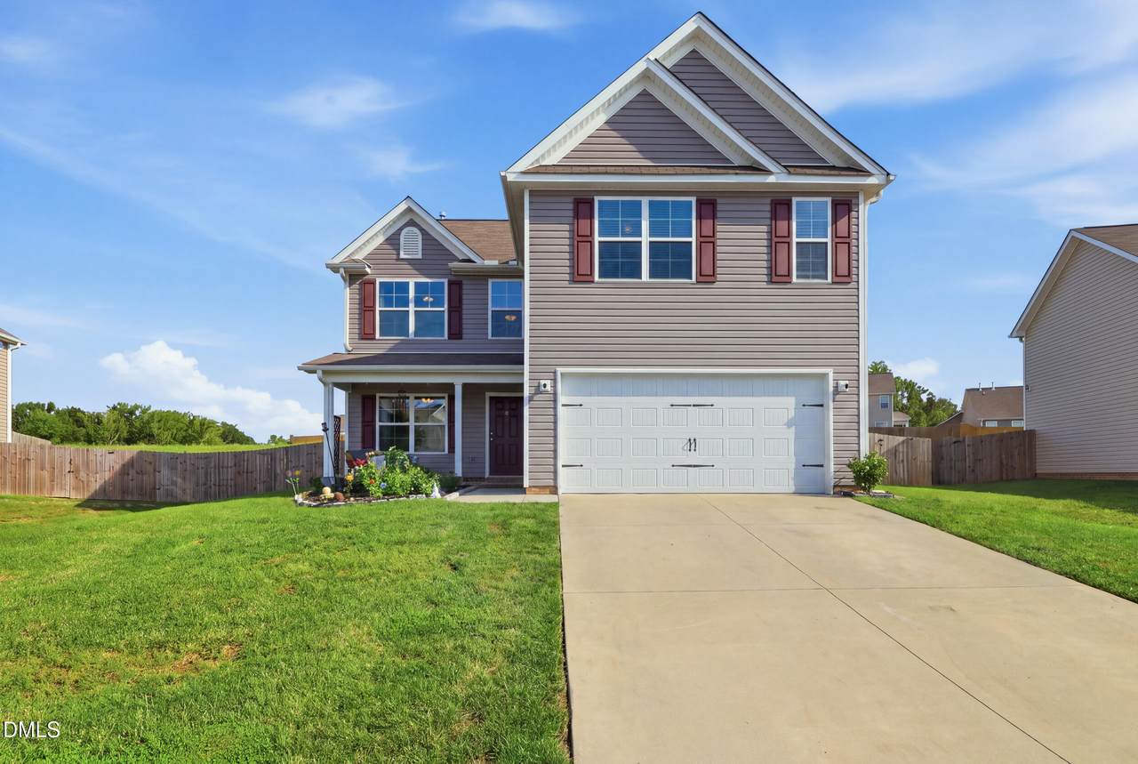 180 Brassfield Drive - Photo 1