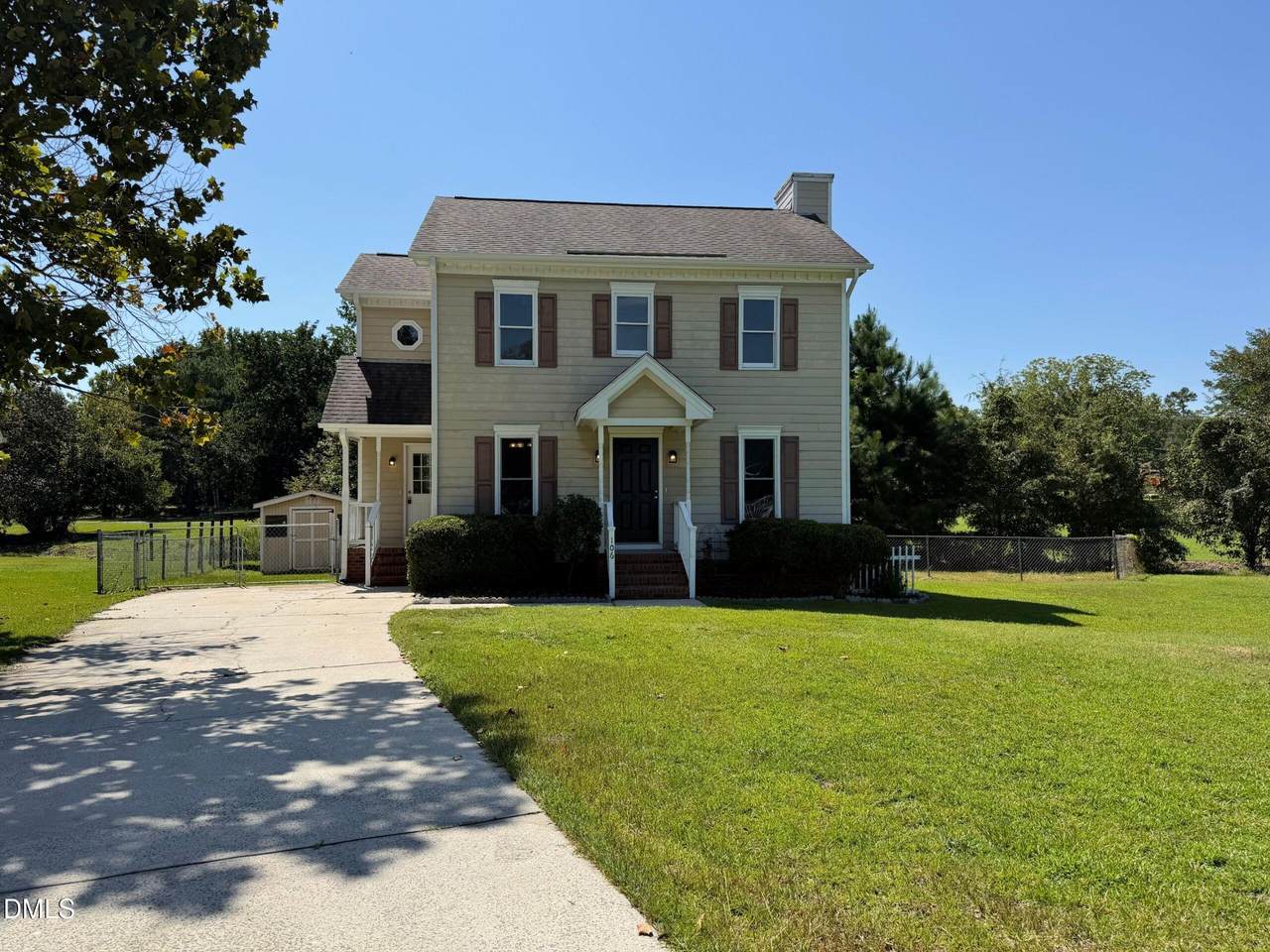 106 Deblyn Court - Photo 1