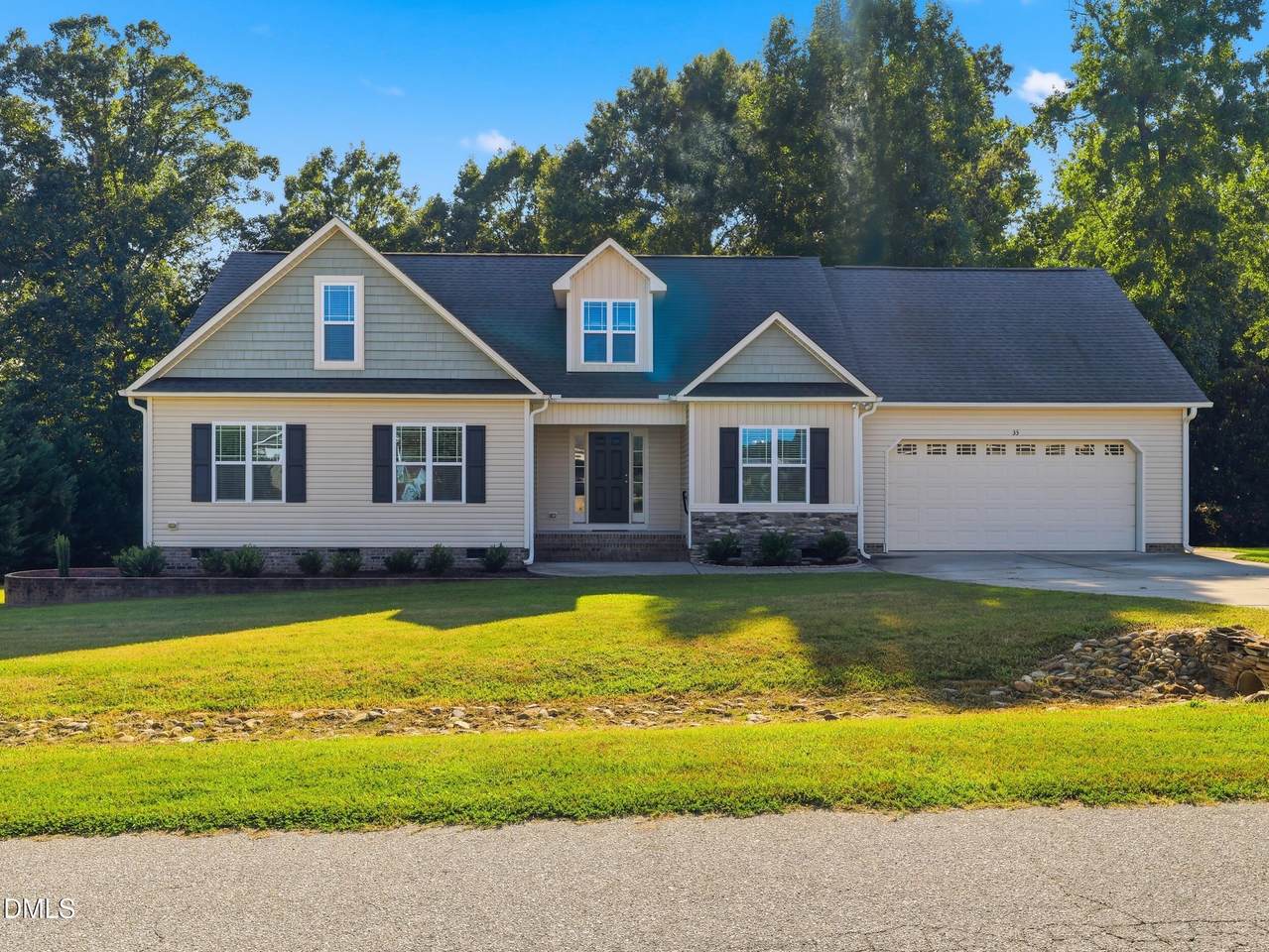 33 Bluestone Drive - Photo 1