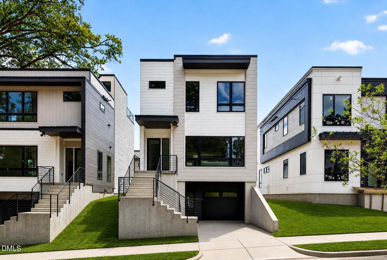301.5 Bickett Boulevard - Photo 1