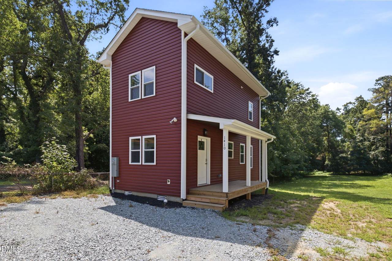 1410 B Maplewood Drive - Photo 1