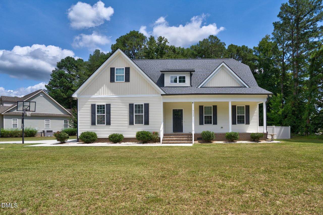 5732 Roseheath Road - Photo 1