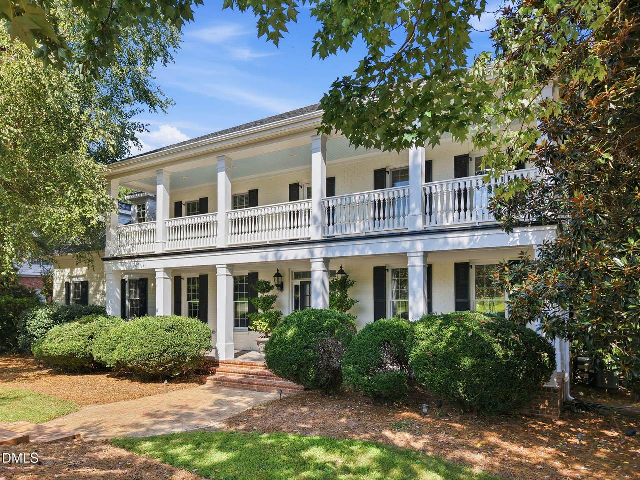 8125 Rosiere Drive - Photo 1