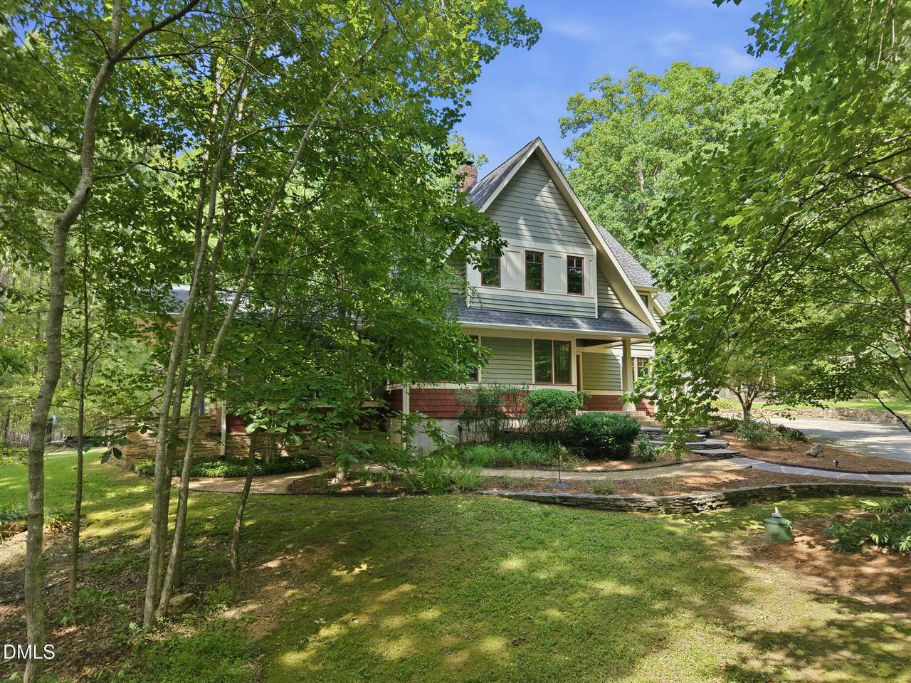 2219 Ridgewood Road - Photo 1