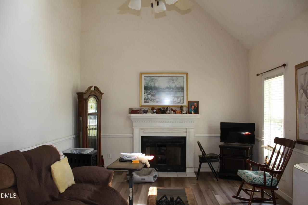 https://bt-photos.global.ssl.fastly.net/tmls/1280_boomver_1_10187495-2.jpg