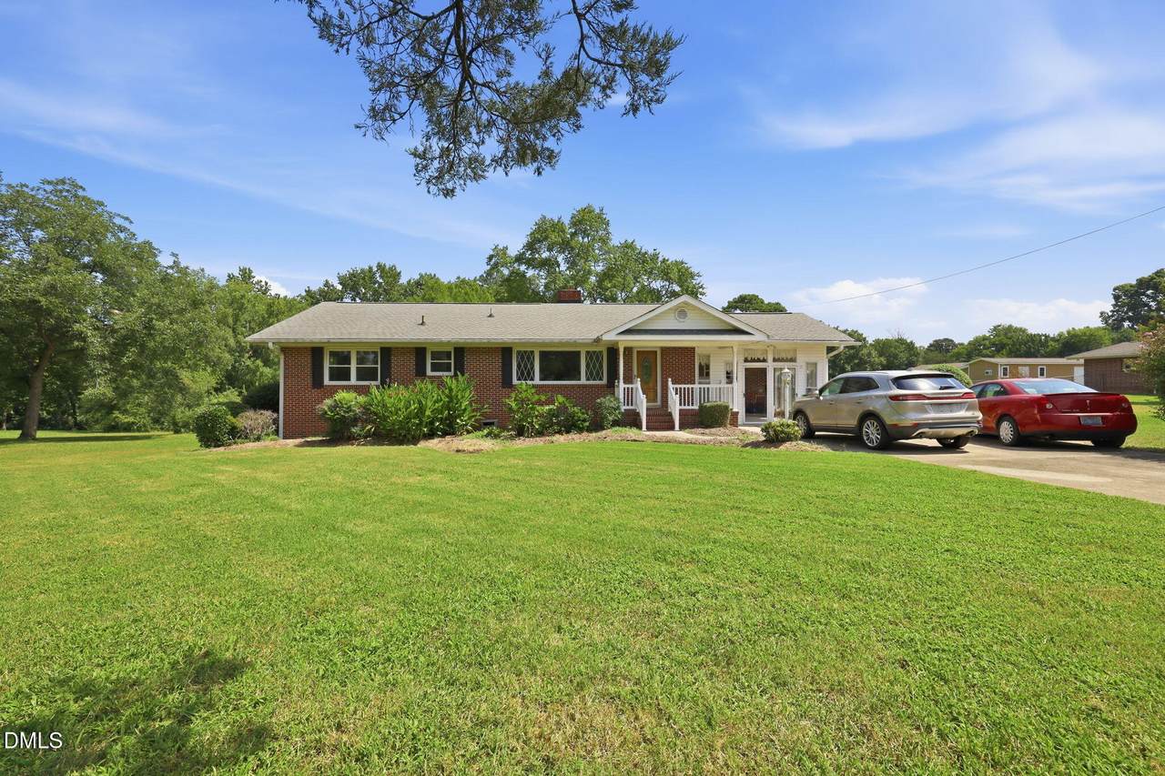 315 Robbins Road - Photo 1
