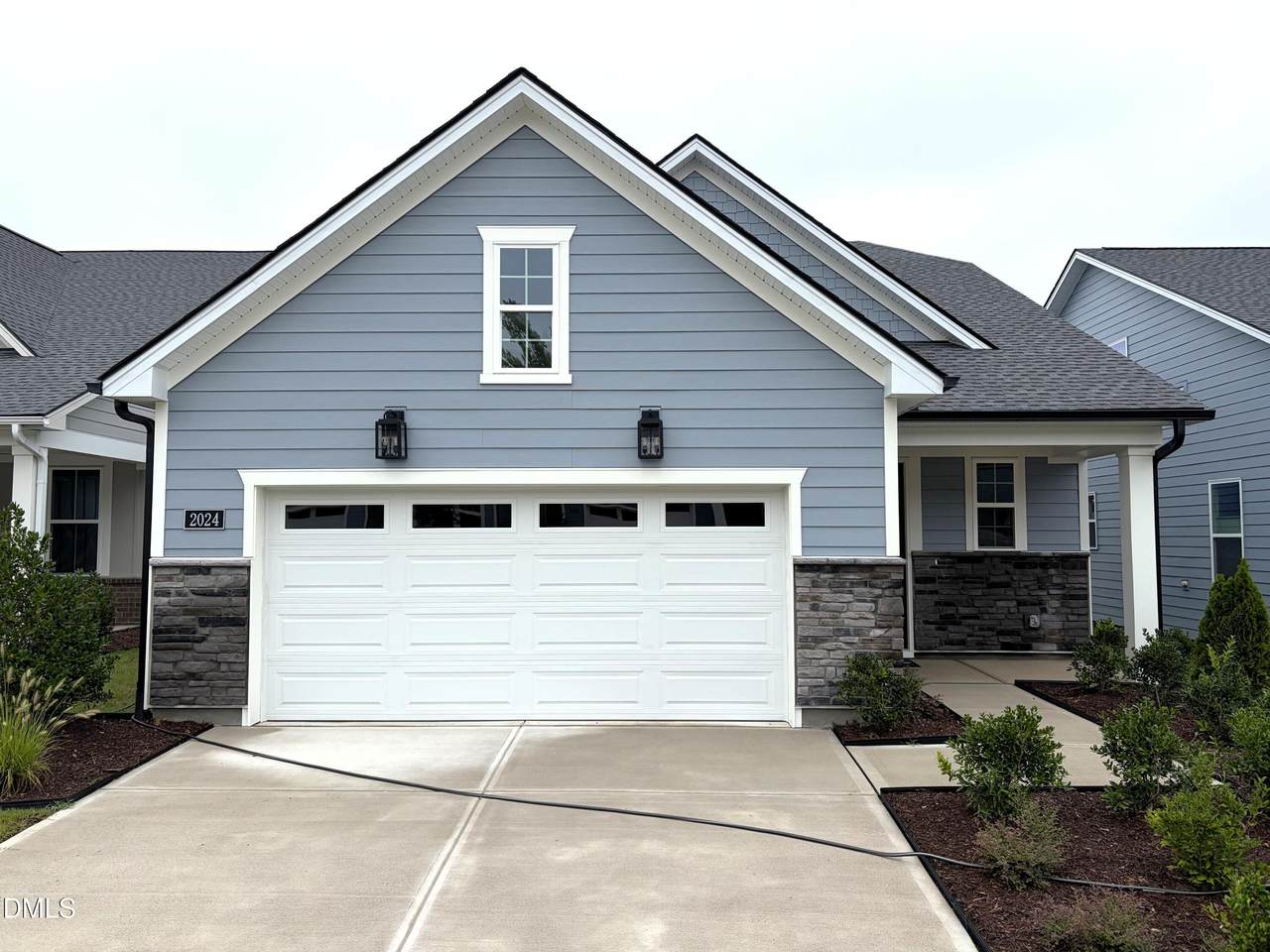 2024 Abbeyhill Drive - Photo 1