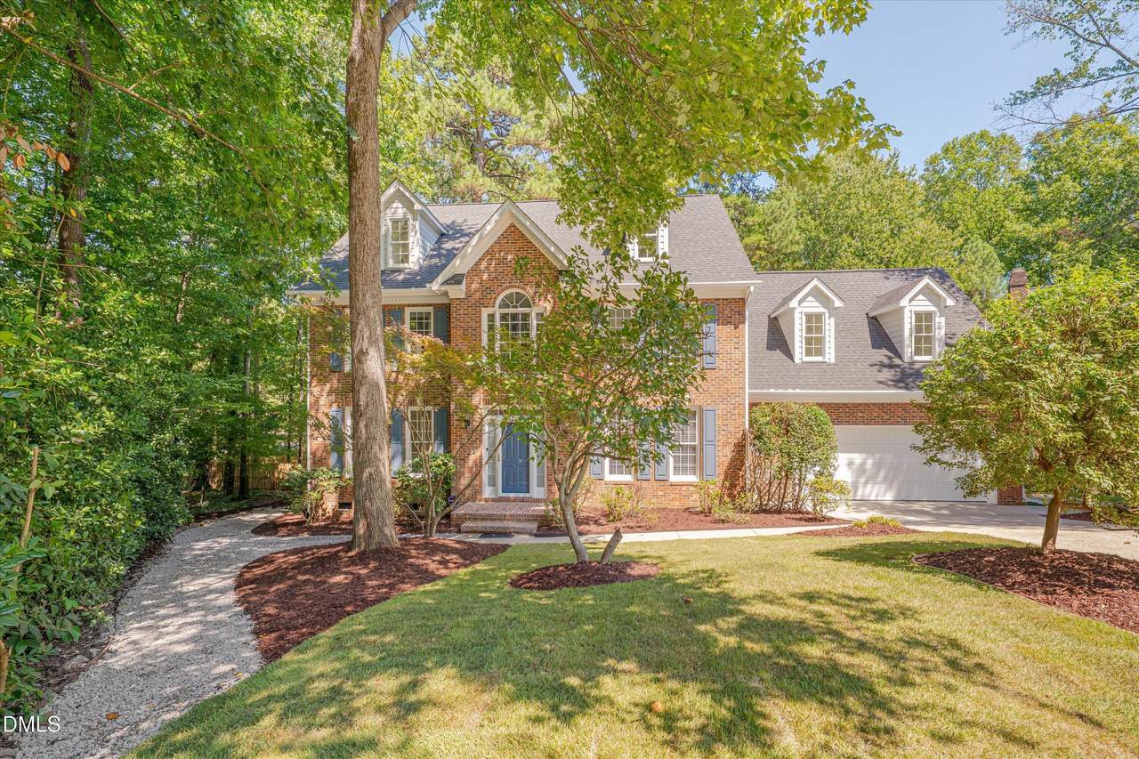 209 Connors Circle - Photo 1
