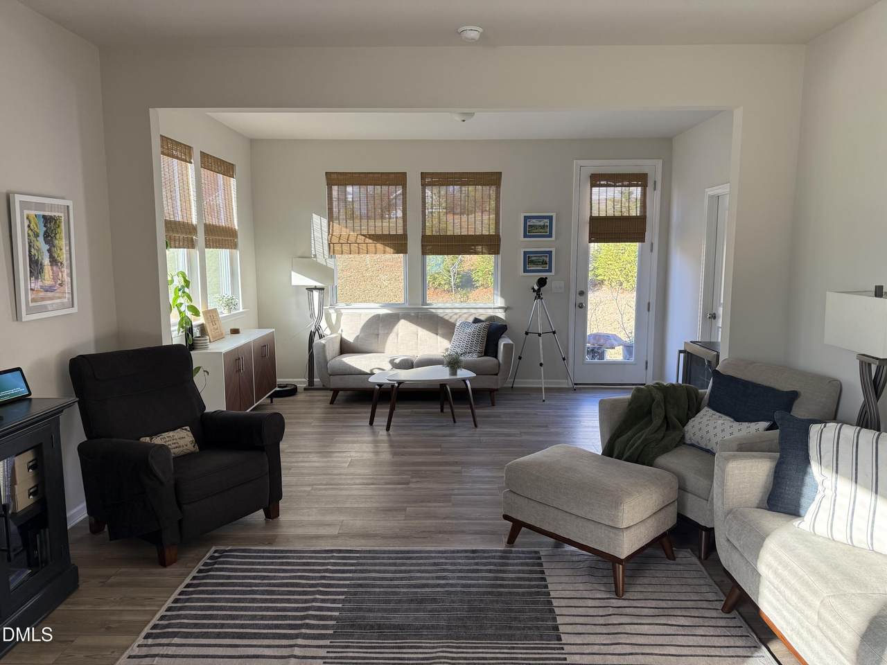 128 Umbrella Way - Photo 1