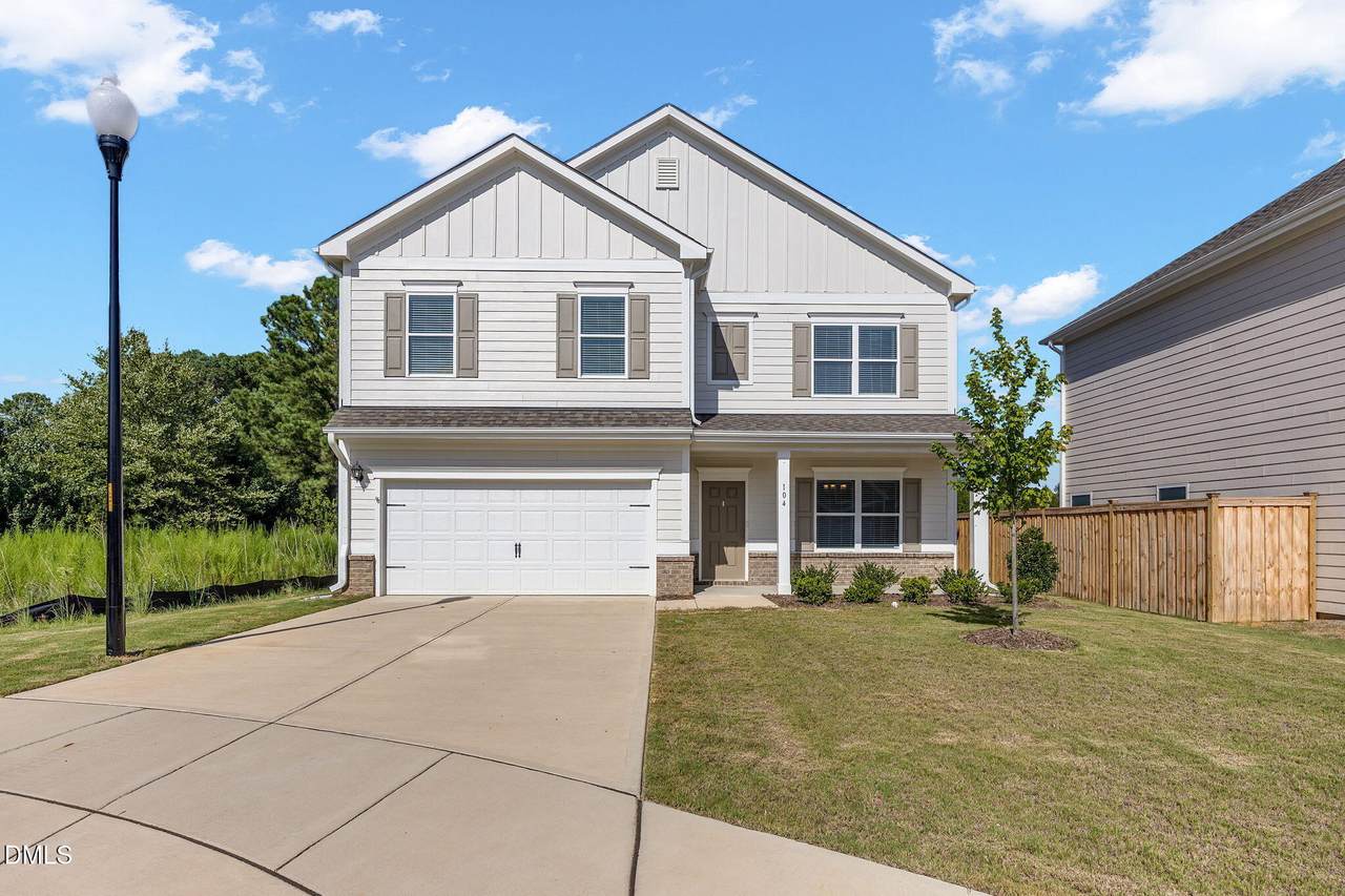 104 Meath Court - Photo 1