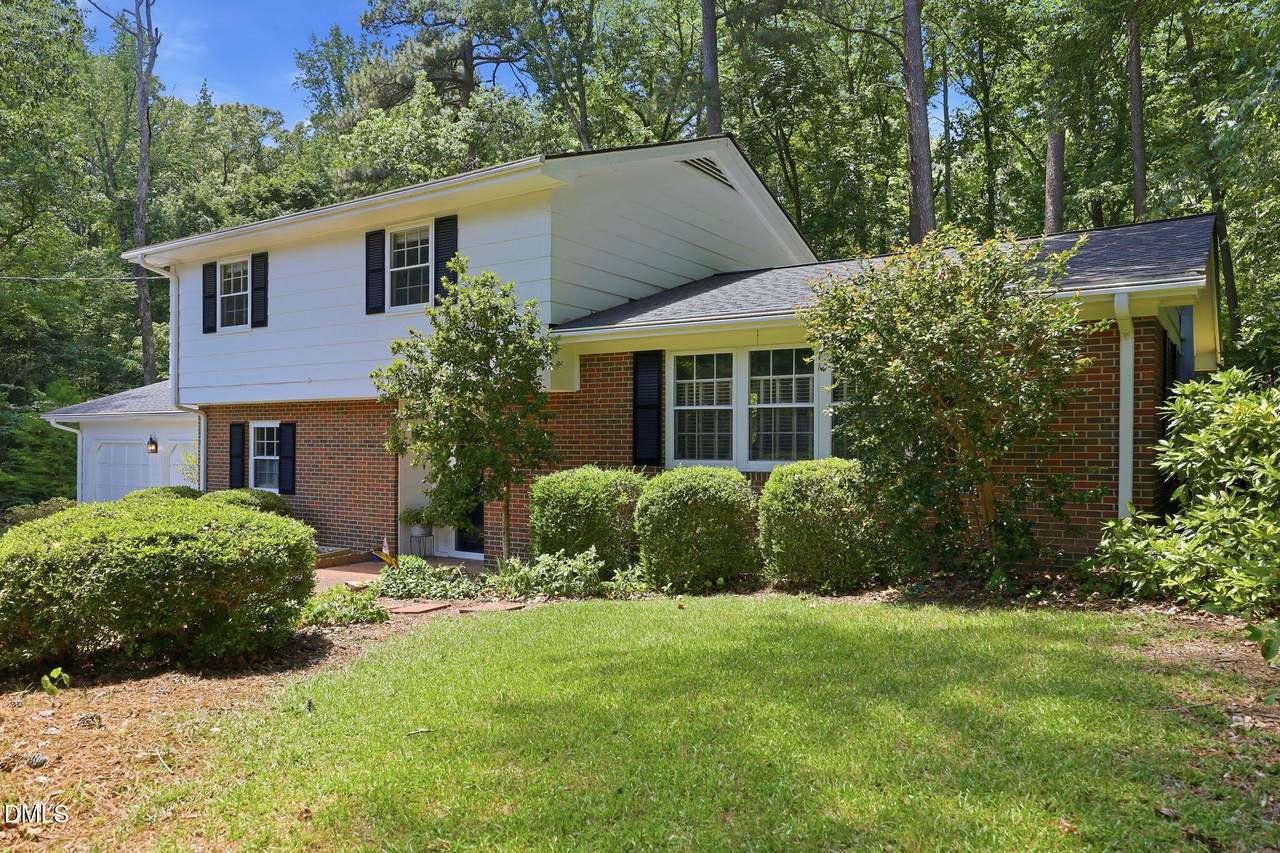 6725 Lake Anne Drive - Photo 1