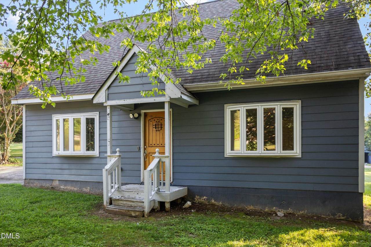 2512 Sundial Circle - Photo 1