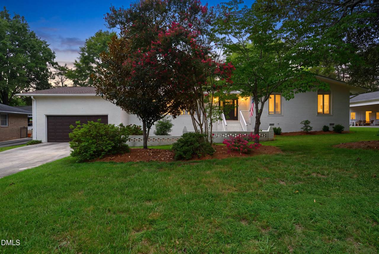 1519 Wedgewood Drive - Photo 1