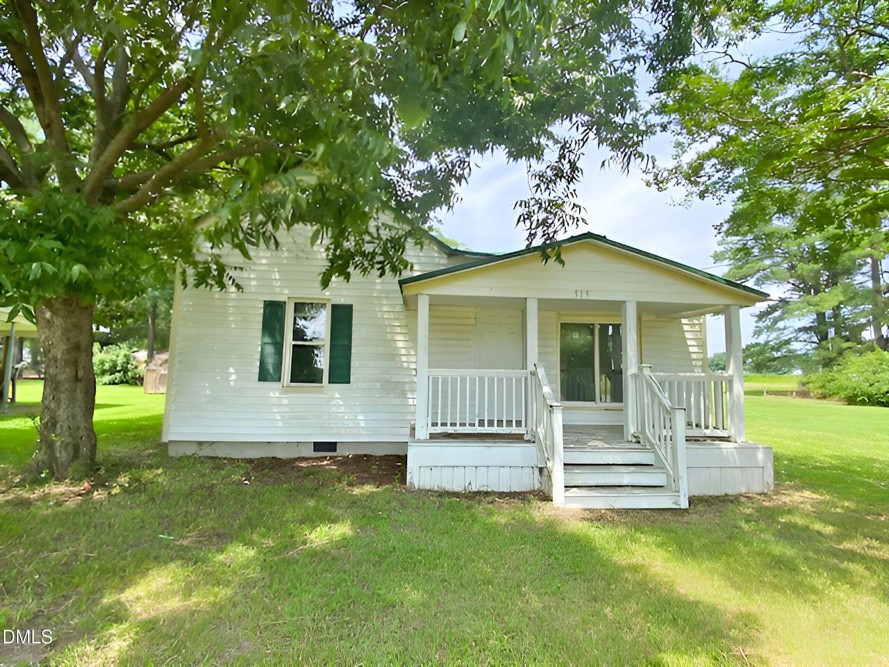 515 Newsome Street - Photo 1