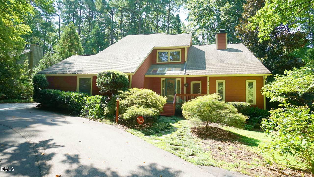 818 Lake Forest Drive - Photo 1