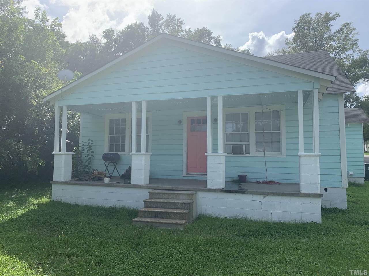 528 Hickory Street - Photo 1