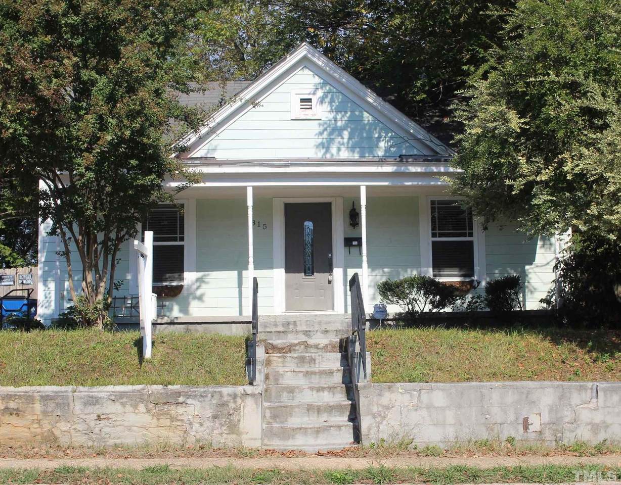 815 Davie Street - Photo 1