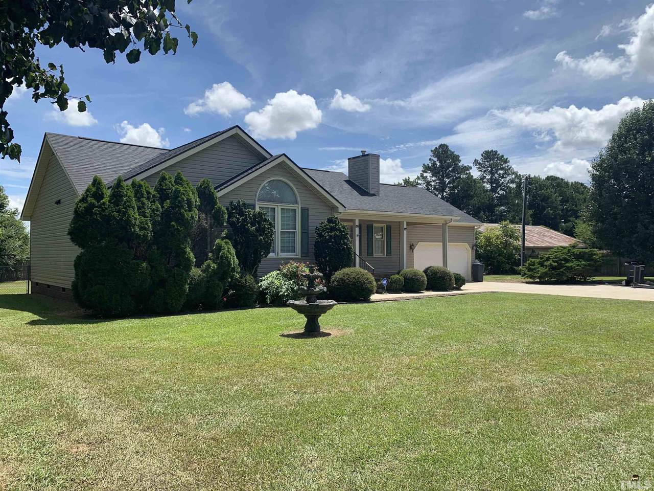 727 Raiford Road - Photo 1