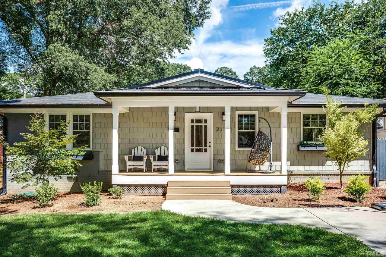2116 Bellaire Avenue - Photo 1
