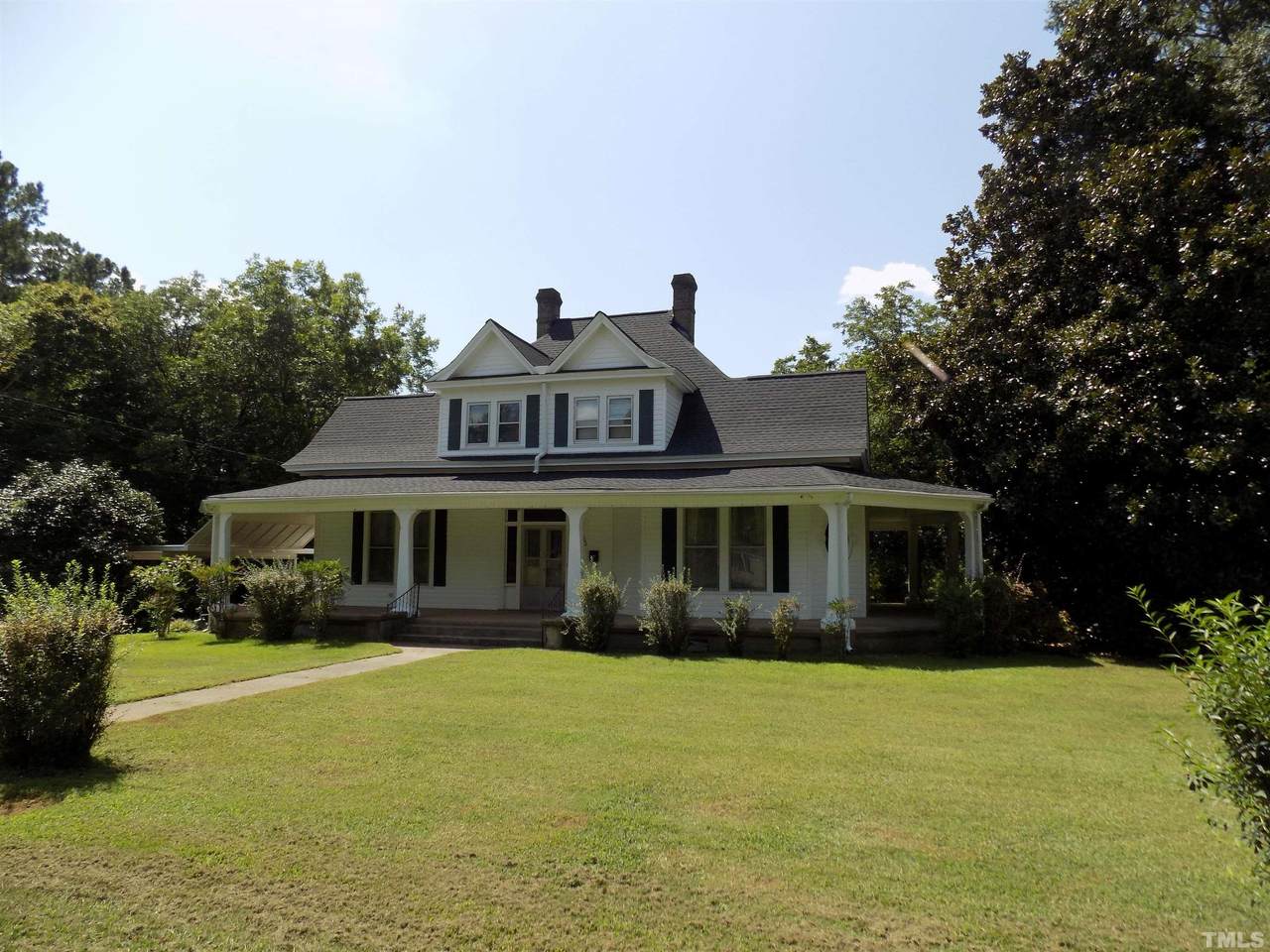 102 Whitaker Street - Photo 1
