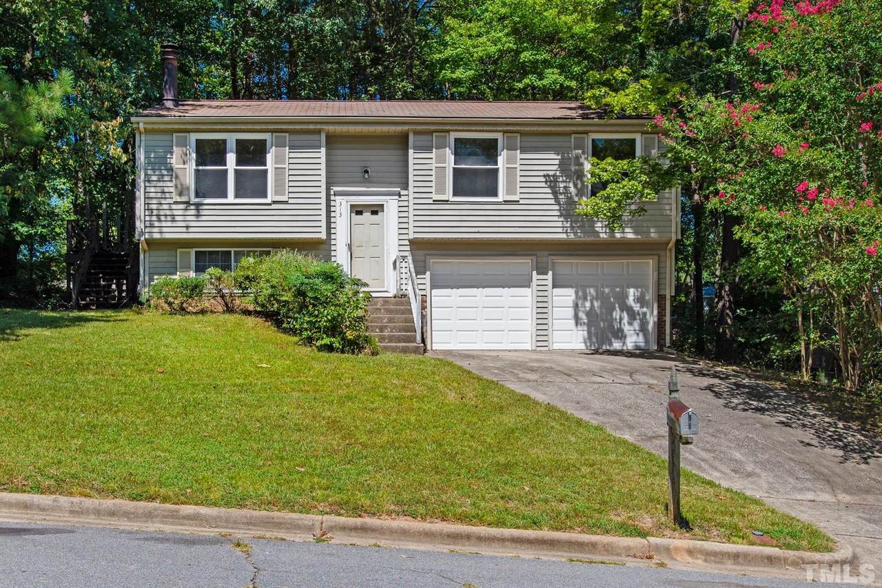 313 Crown Oaks Drive - Photo 1