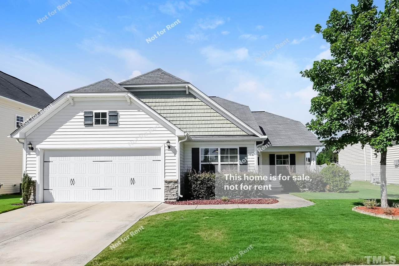241 Breezemont Drive - Photo 1