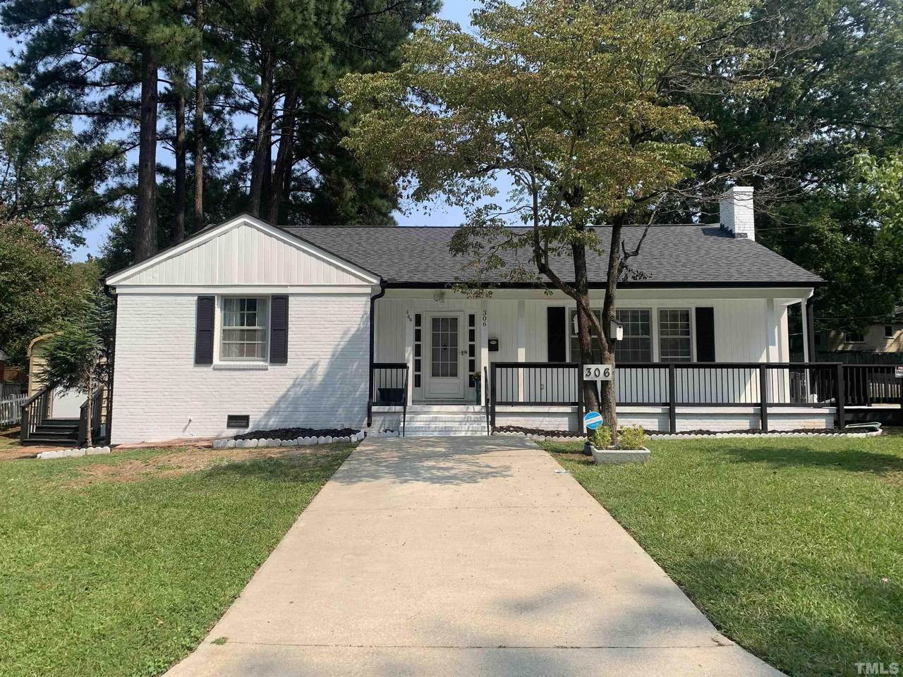 306 Belle Street - Photo 1
